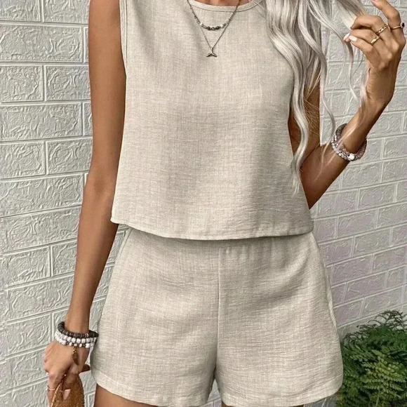 Apricot Casual Women's Solid Color Top And Shorts Set - Picture 3 of 6